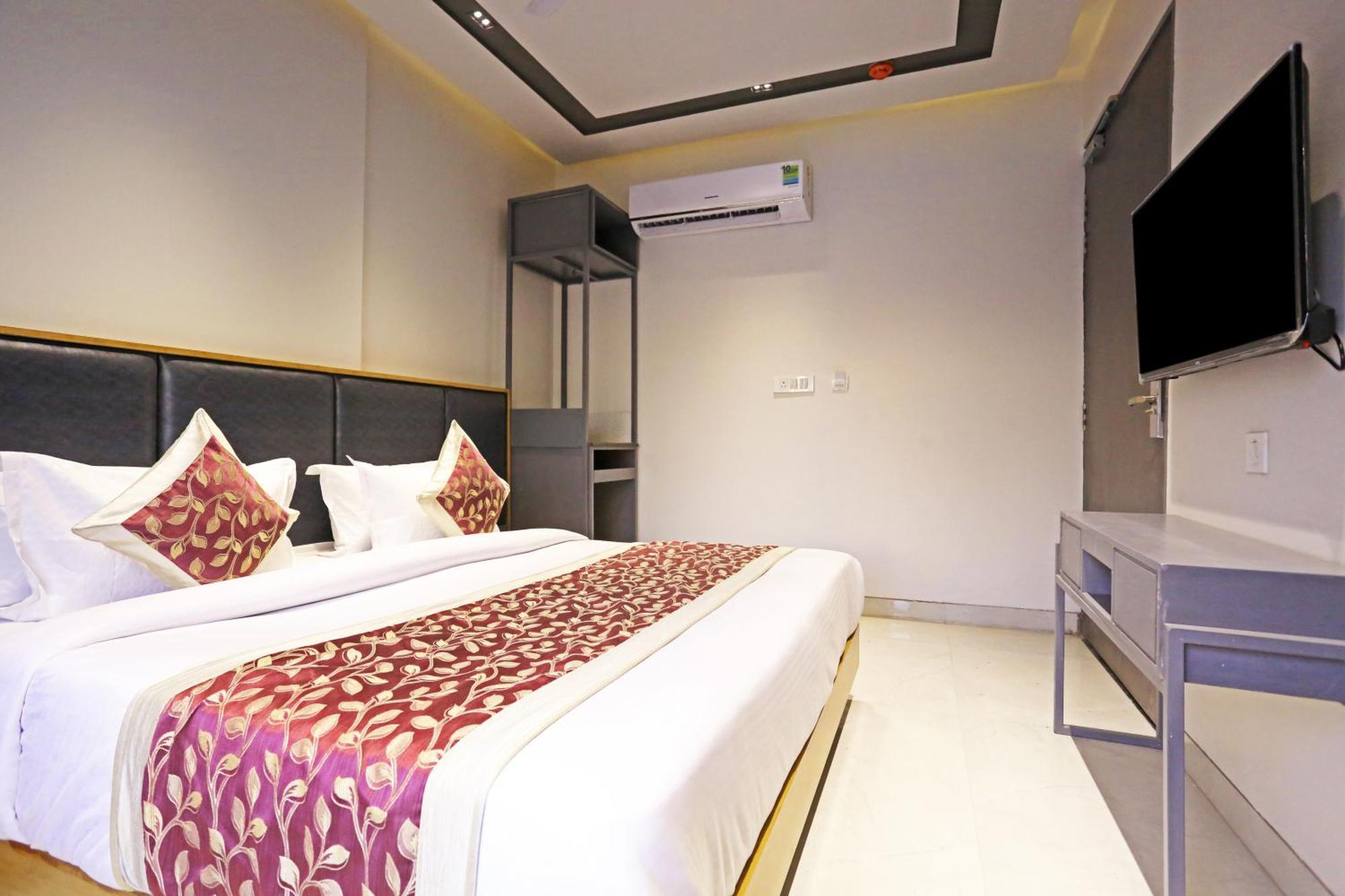Crown Hotel Agra Near Taj Mahal Kültér fotó