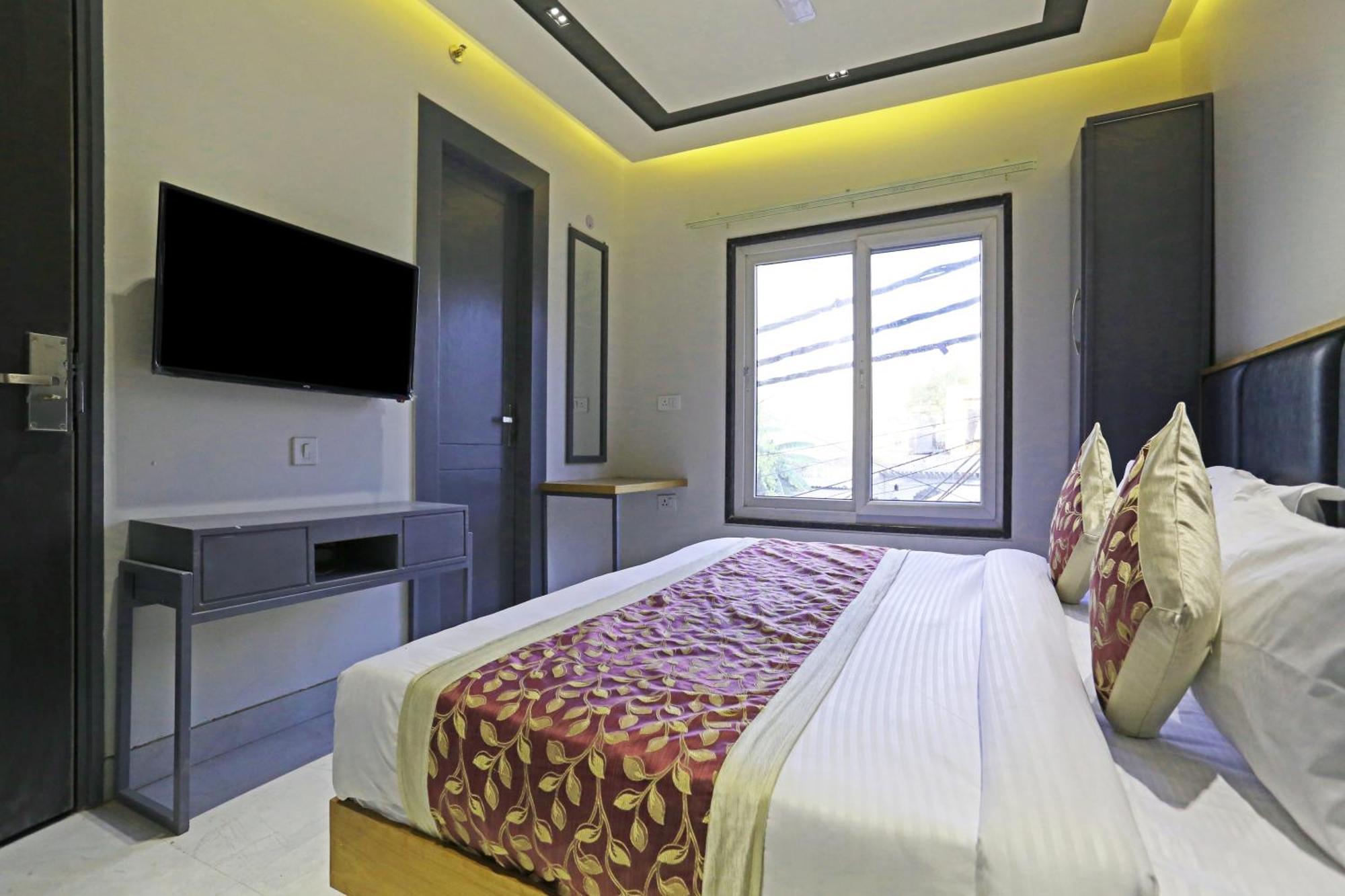 Crown Hotel Agra Near Taj Mahal Kültér fotó