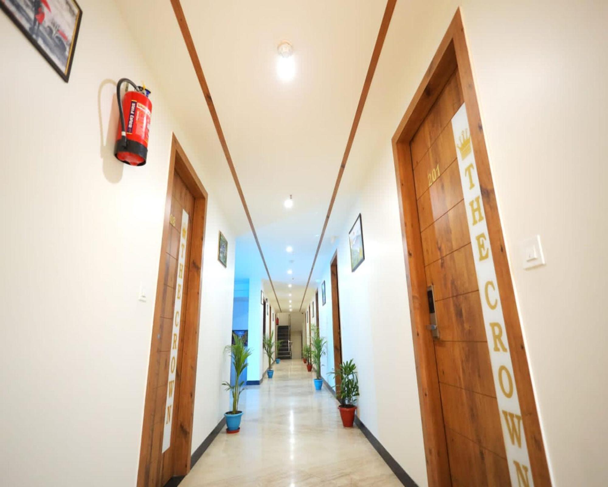 Crown Hotel Agra Near Taj Mahal Kültér fotó