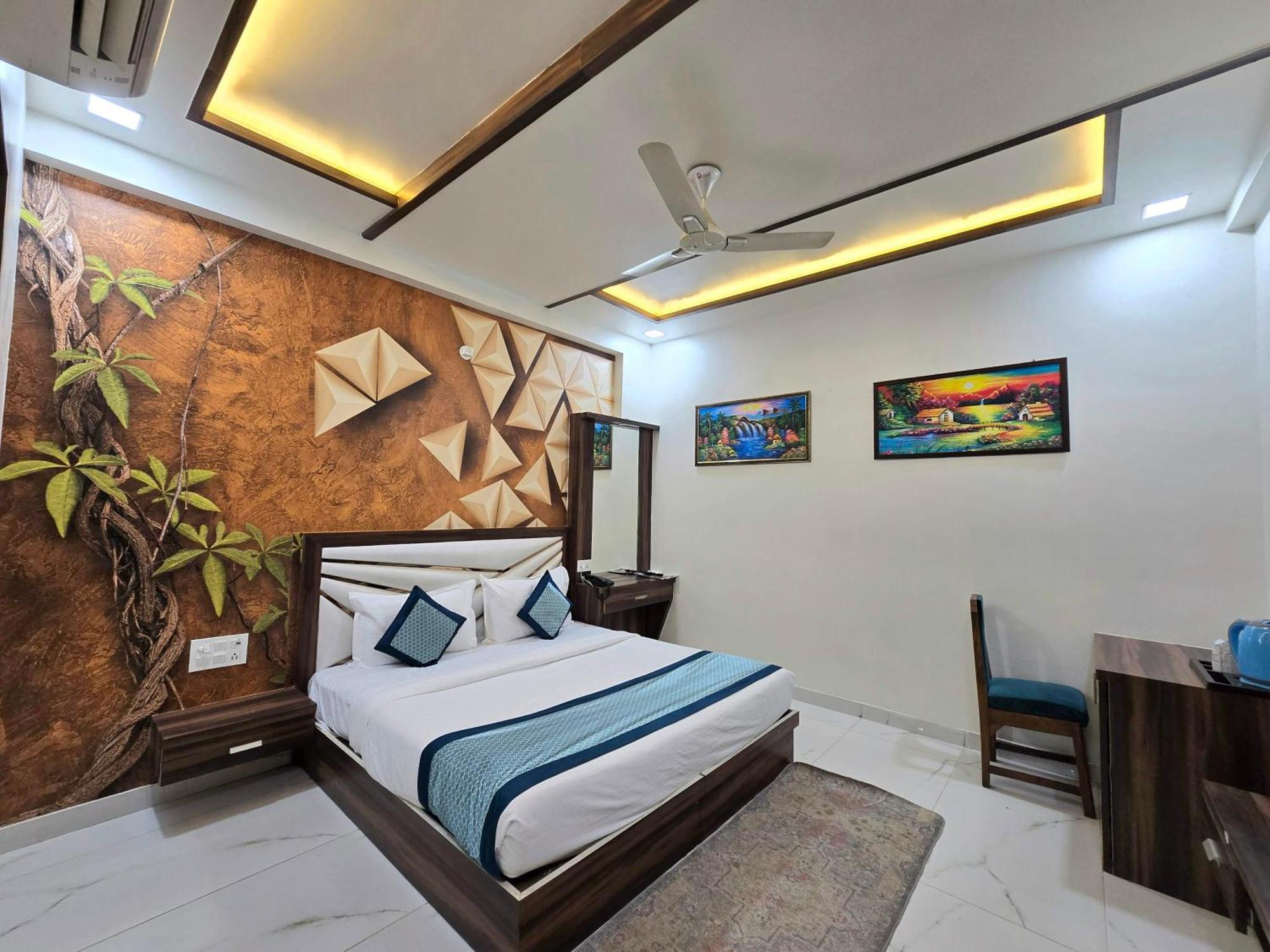 Crown Hotel Agra Near Taj Mahal Szoba fotó
